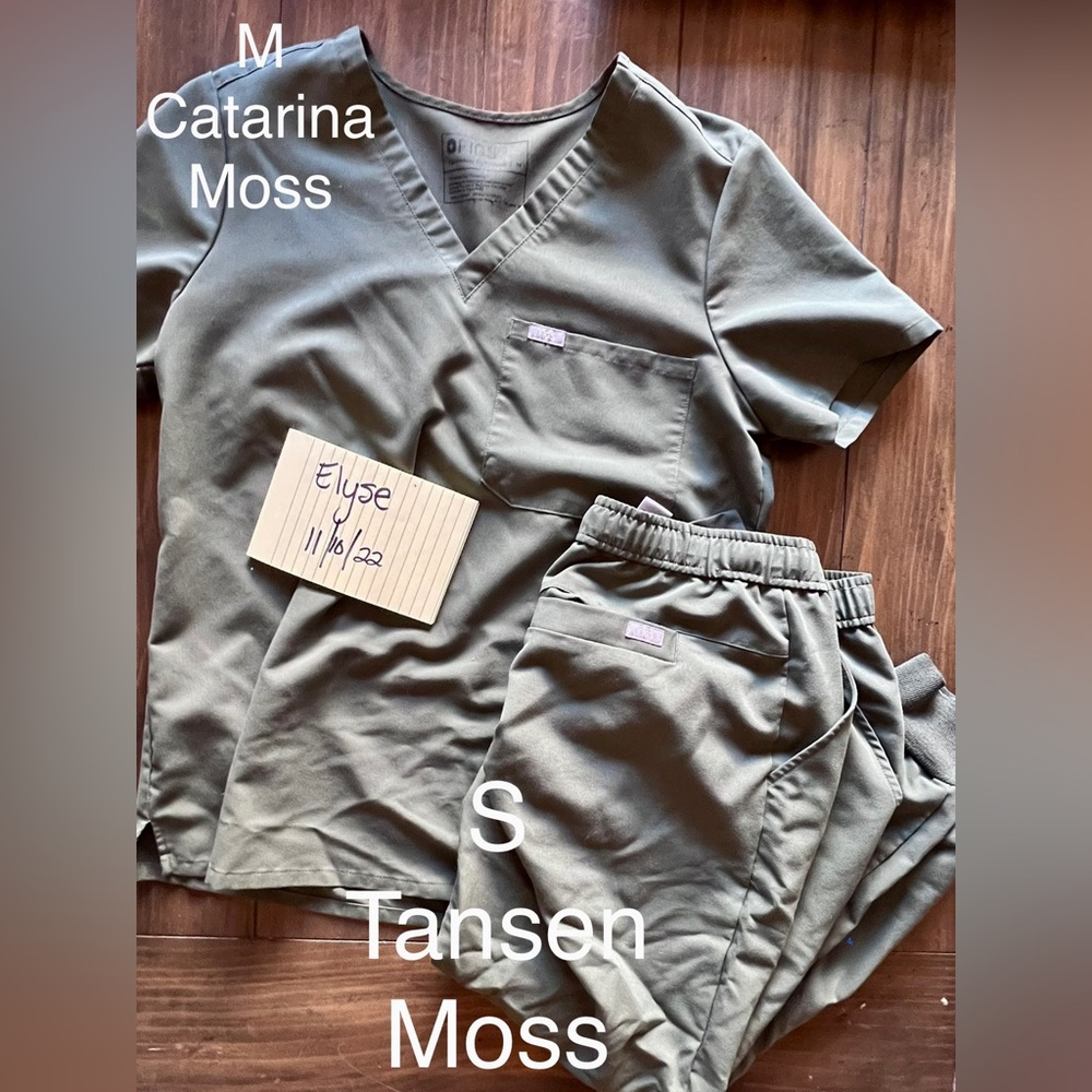 Moss figs set